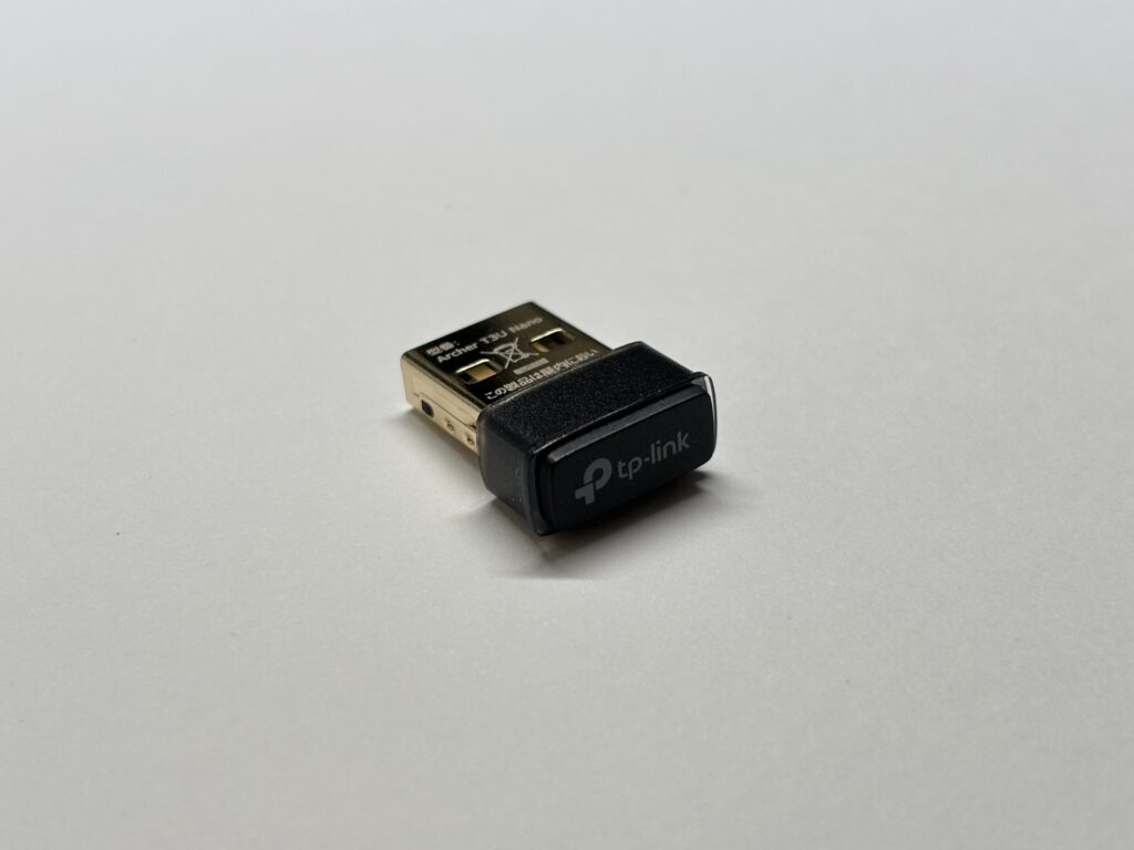 Archer T3U Nano本体を斜めから見たところ